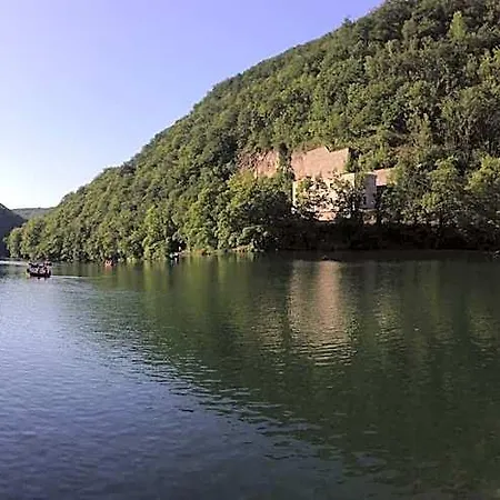 Tokert Szalloda Es Etterem Hotel